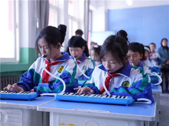 爱心“童”行_|_现代汽车“梦想之屋”公益活动走进宁夏 图4