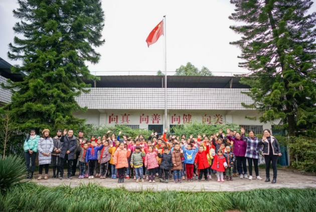 爱心回访之旅，邦泰集团带你见证公益的力量 图3