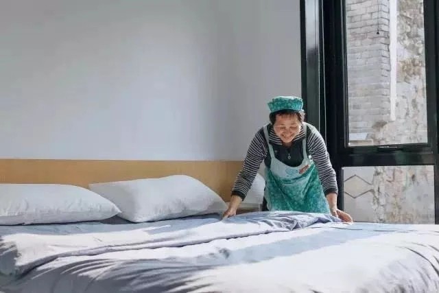 让女性续写奋斗故事_“她们”的背后是这家企业的行动诠释 图2