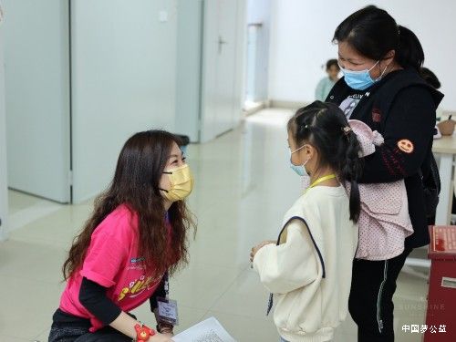 点亮唇腭裂儿童笑脸 屈臣氏携手微笑行动开展“Give a Smile”公益活动—