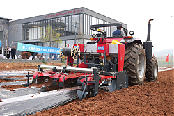 中国三星书写科技助农新答卷